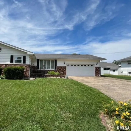 Buy this 3 bed house on 306 Timothy Lane in Carterville, IL 62918