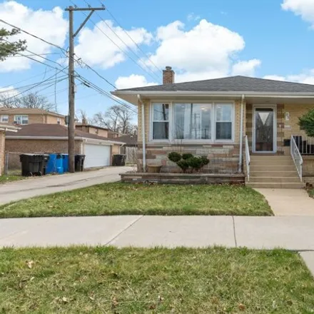 Buy this 4 bed house on 35 East 121st Place in Chicago, IL 60628