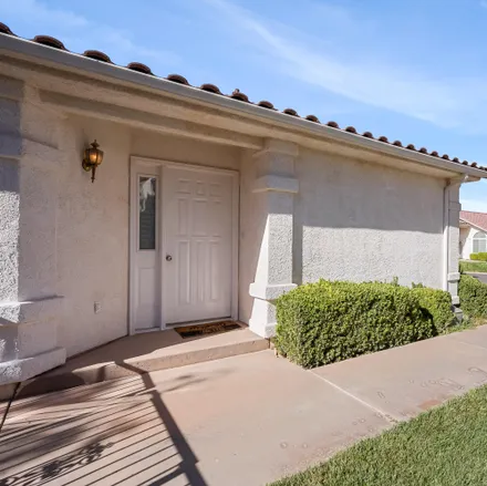 Image 2 - 2050 West Canyon View Drive, St. George, UT 84770, USA - House for sale
