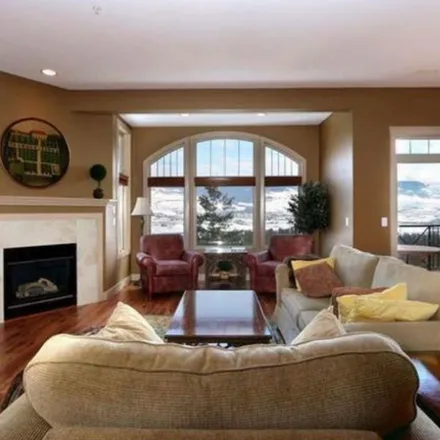 Image 7 - The Quail at Okanagan Golf Course, Volterra Court, Kelowna, BC V1V 2Y4, Canada - Townhouse for rent