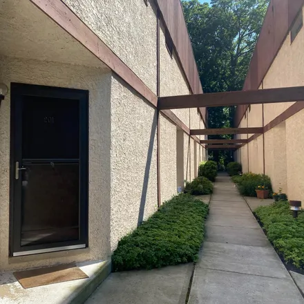 Buy this 2 bed condo on 51 Lawrenceville - Pennington Road in Lewisville, Lawrence Township