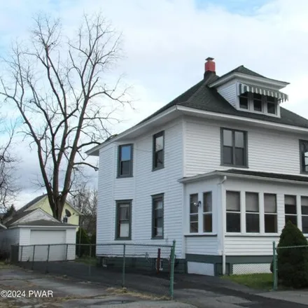 Image 2 - 234 Avenue I, Matamoras, Pike County, PA 18336, USA - House for sale