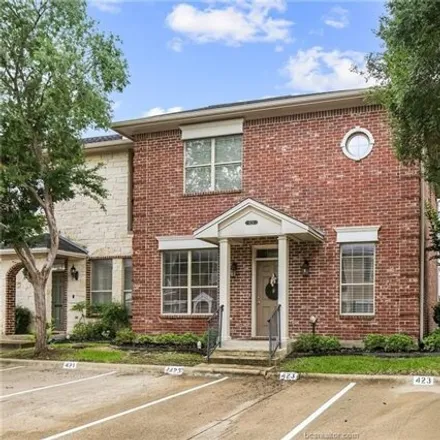 Buy this 3 bed condo on Gateway Shopping Center in 1505 University Drive East, College Station