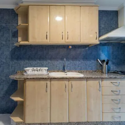 Rent this 4 bed apartment on Carrer de les Illes Canàries in 259, 46024 Valencia
