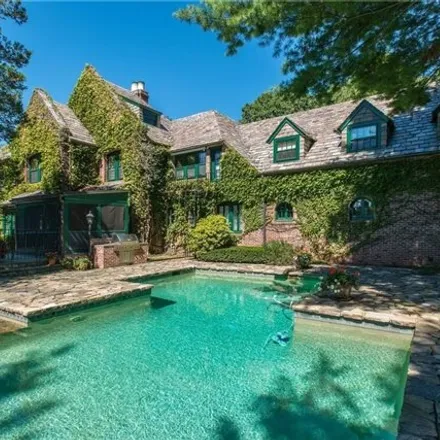 Buy this 5 bed house on 4 Whippoorwill Road in Armonk, North Castle