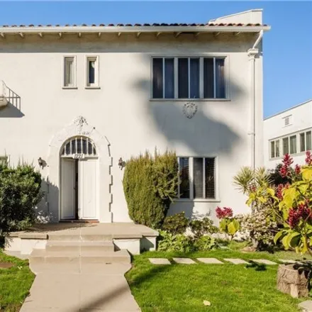 Image 1 - 1211 5th Avenue, Los Angeles, CA 90019, USA - House for sale
