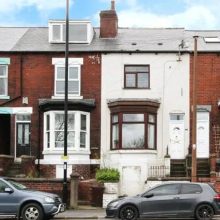 Buy this 3 bed duplex on 513-587 Chesterfield Road in Sheffield, S8 0ST