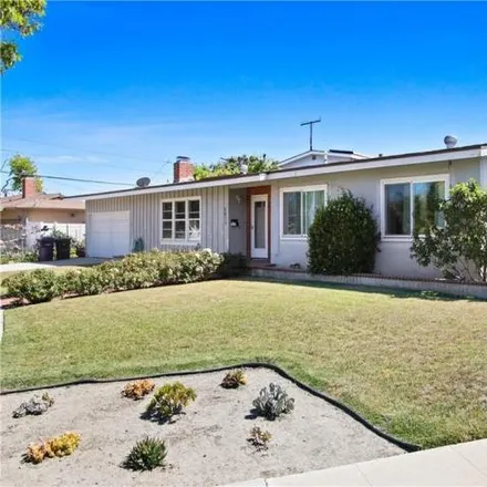 Buy this 3 bed house on 2457 Stearnlee Avenue in Long Beach, CA 90815