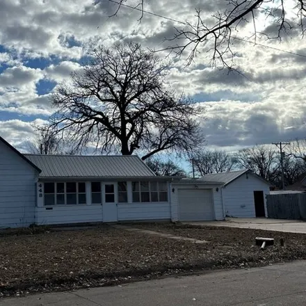 Buy this 2 bed house on 478 North 2nd Street in Hebron, NE 68370