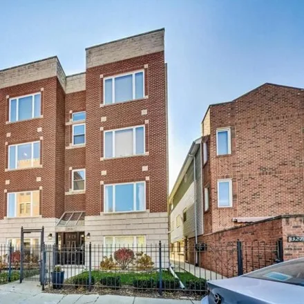 Buy this 3 bed condo on 323-325 West Schiller Street in Chicago, IL 60610