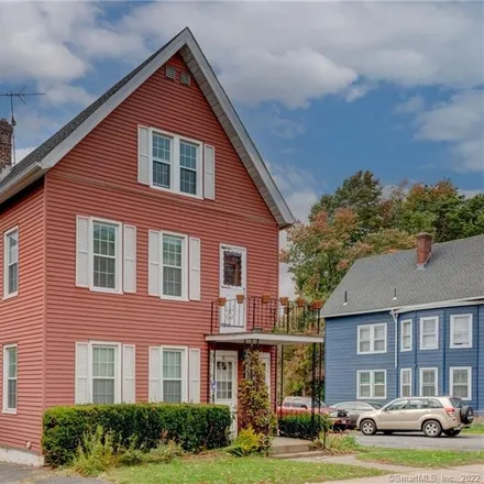 Buy this 7 bed townhouse on 33 Dean Street in Hartford, CT 06114