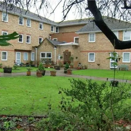 Rent this 1 bed room on The Mansions in 1 to 30 Fairfield Road, Broadstairs