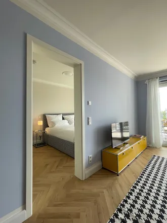 Rent this 2 bed apartment on Klönsnack in Süderstraße, 20537 Hamburg