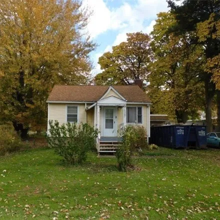 Buy this 2 bed house on 2690 Eureka Road in Edgewood, Ashtabula County