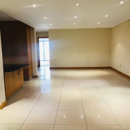 Image 2 - Loudoun Road, Benmore Gardens, Sandton, 2031, South Africa - Apartment for rent