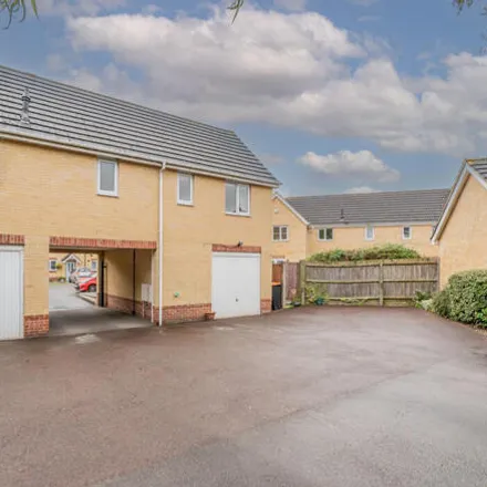 Buy this 2 bed house on Draper Way in Leighton Buzzard, LU7 4UD