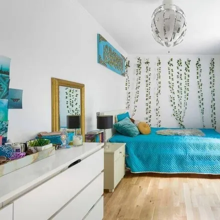 Rent this 3 bed apartment on Stockholmsvägen in 151 43 Södertälje, Sweden