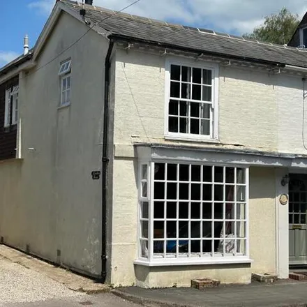 Buy this 3 bed house on George Cottages in East Street, Hambledon