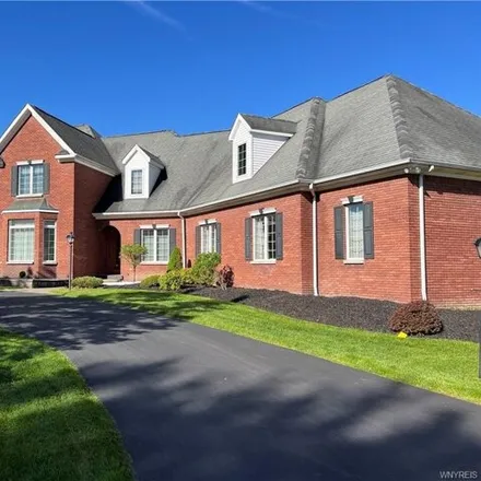 Buy this 3 bed house on 5176 Willowbrook Drive West in Clarence, Erie County