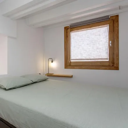 Rent this 1 bed apartment on Carrer de Montjuïc del Bisbe in 3, 08002 Barcelona