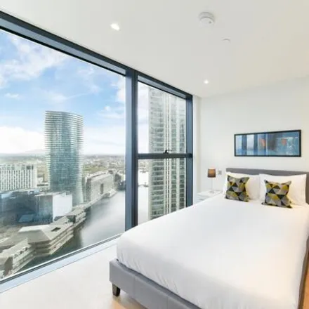 Image 6 - Hampton Tower, 75 Marsh Wall, Canary Wharf, London, E14 9SH, United Kingdom - Apartment for rent