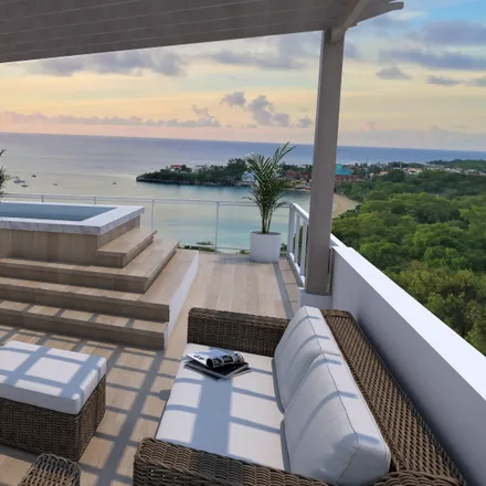 Image 2 - Luxury Villas $ 321 - House for sale