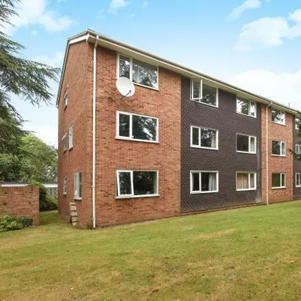 Buy this 2 bed apartment on 5 Southcote Lane in Reading, RG30 3AA