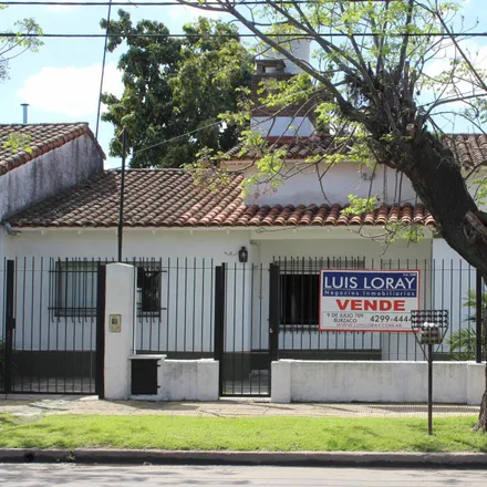Image 1 - 25 de Mayo 400, B1852 GAU Burzaco, Argentina - House for sale