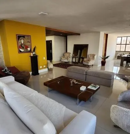 Buy this 4 bed apartment on Avenida Doutor Carlos de Campos in Rudge Ramos, São Bernardo do Campo - SP