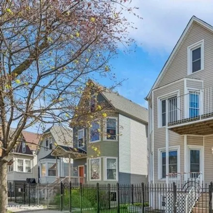 Buy this 4 bed house on 2523 North Hamlin Avenue in Chicago, IL 60618