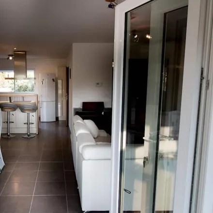 Rent this 2 bed house on Rue de Provence in 83150 Bandol, France