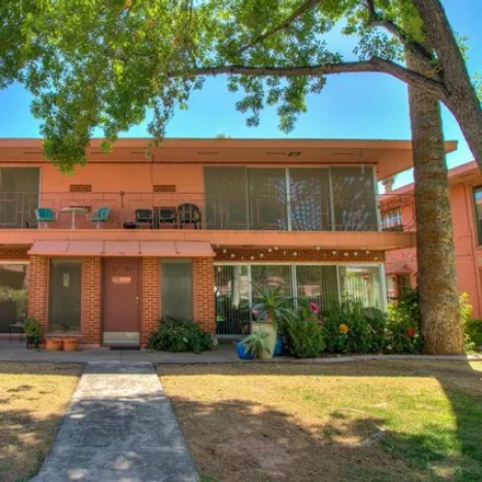 Image 2 - 137 East Coronado Road, Phoenix, AZ 85004, USA - Apartment for sale