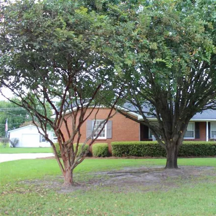 Buy this 3 bed house on 936 Dogwood Drive in Marion, SC 29571