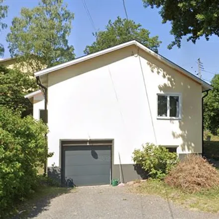 Rent this 6 bed house on Rödhakevägen 8 in 125 56 Stockholm, Sweden