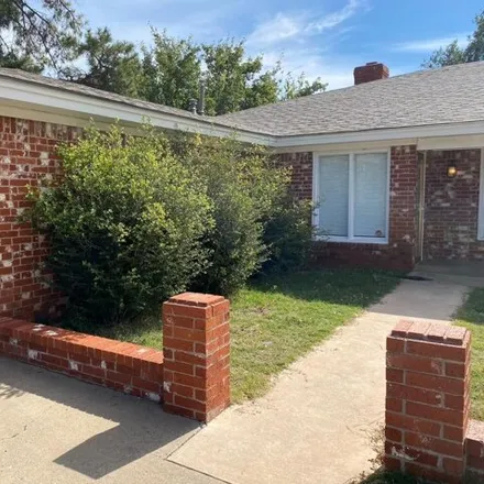 Rent this 2 bed house on 3179 74th Street in Lubbock, TX 79423