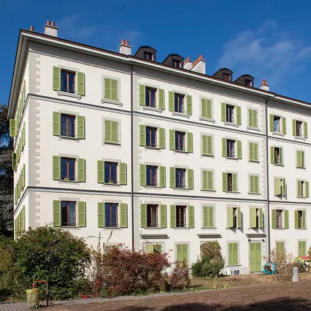Rent this 3 bed apartment on Rue Fendt 11 in 1201 Geneva, Switzerland