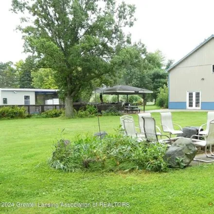 Image 3 - 15776 Airport Road, Watertown Charter Township, MI 48906, USA - House for sale