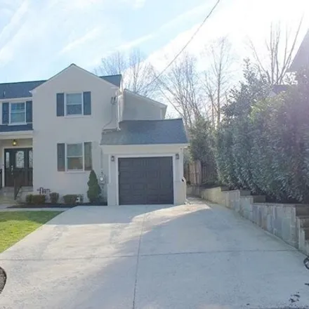 Rent this 4 bed house on 8505 Hazelwood Drive in Bethesda, MD 20814