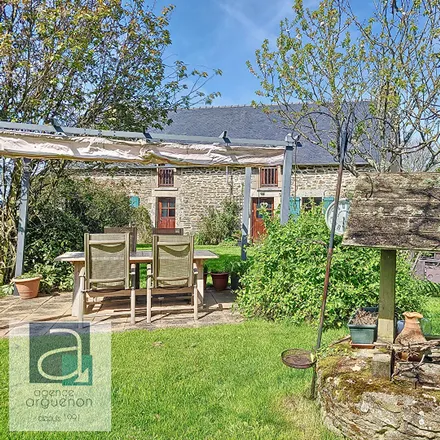 Image 2 - 22210 Le Cambout, France - House for sale