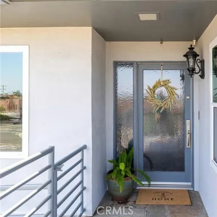 Image 3 - 1308 West 19th Street, Los Angeles, CA 90732, USA - House for sale