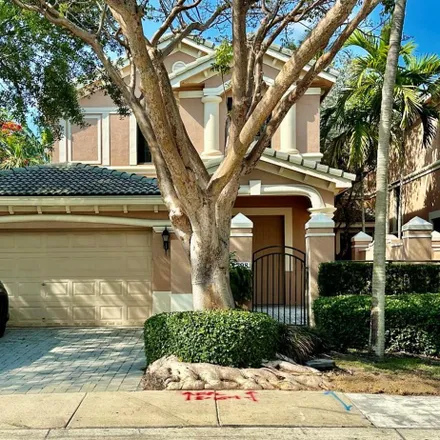 Rent this 4 bed house on 2796 Center Ct Dr in Weston, FL 33332