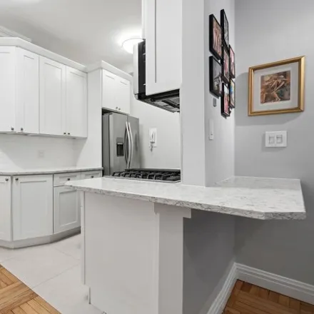 Image 3 - 405 East 63rd Street, New York, NY 10065, USA - Apartment for sale