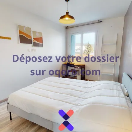 Rent this 1 bed apartment on 24 Rue Henri Barbusse in 63000 Clermont-Ferrand, France