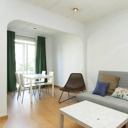 Image 3 - Carrer Lope de Vega, 113, 08005 Barcelona, Spain - Apartment for rent