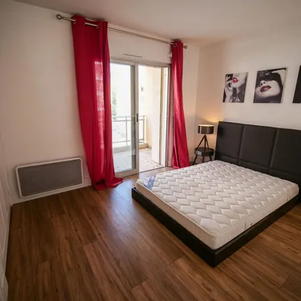 Rent this 3 bed apartment on Rue de la Libération in 59770 Marly, France