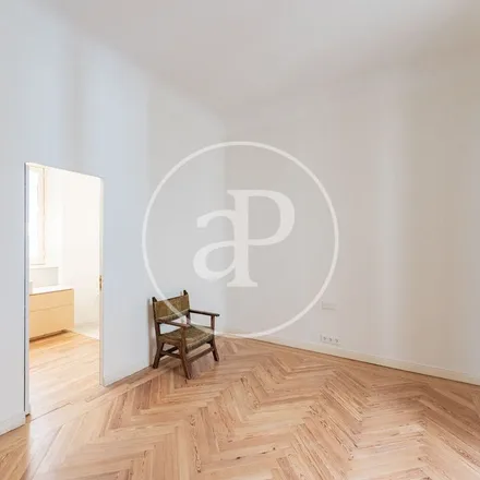 Rent this 3 bed apartment on Madrid in Calle de Velázquez, 85