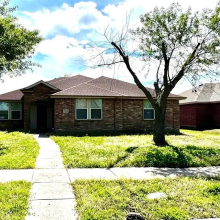Rent this 4 bed house on 2958 Glendale Drive in Wylie, TX 75098