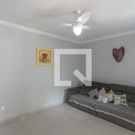 Buy this 4 bed house on Rua General Zerbine in Goiânia, Belo Horizonte - MG