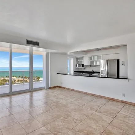 Image 6 - 2784 Northeast 33rd Avenue, Fort Lauderdale, FL 33308, USA - Condo for sale