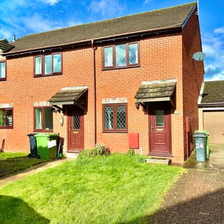 Rent this 2 bed house on Holm Oak Road in Herefordshire, HR2 7UP